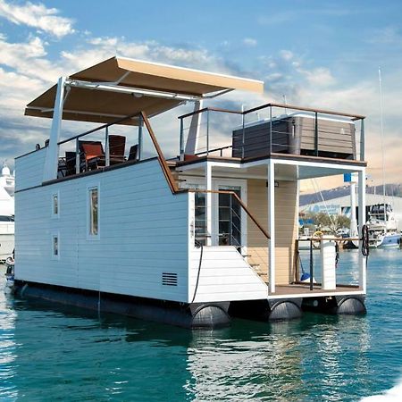 ポルトローシュ Floating House Adelaヴィラ エクステリア 写真